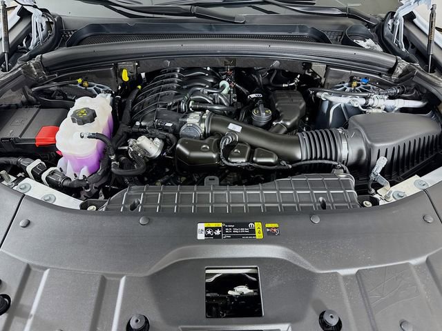 New 2025 Jeep Grand Cherokee Summit w/ Obsidian Package image 31