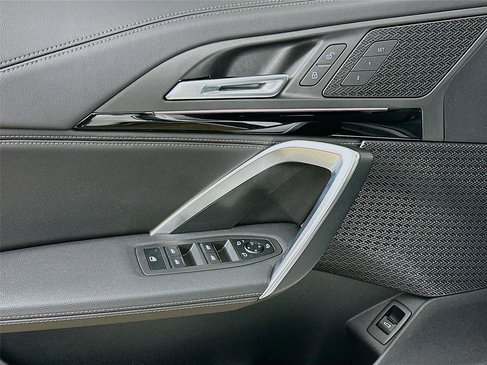 Certified 2023 BMW X1 xDrive28i w/ Convenience Package image 18