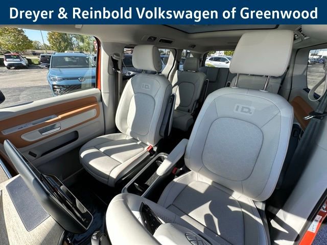 New 2025 Volkswagen ID. Buzz Pro S Plus image 31