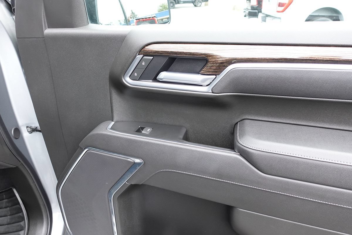 Used 2025 GMC Sierra 1500 Elevation AWD/4WD image 36