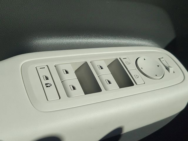 New 2026 Hyundai Santa Fe SE image 14