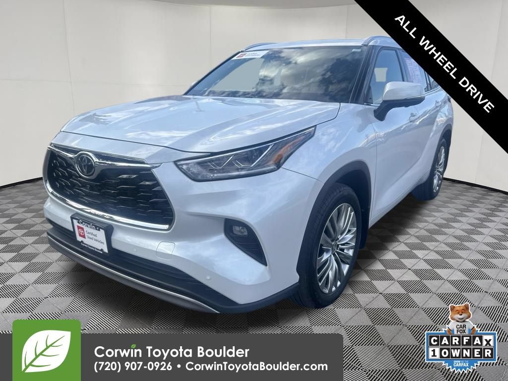 Used 2026 Toyota Highlander Platinum AWD/4WD image 3
