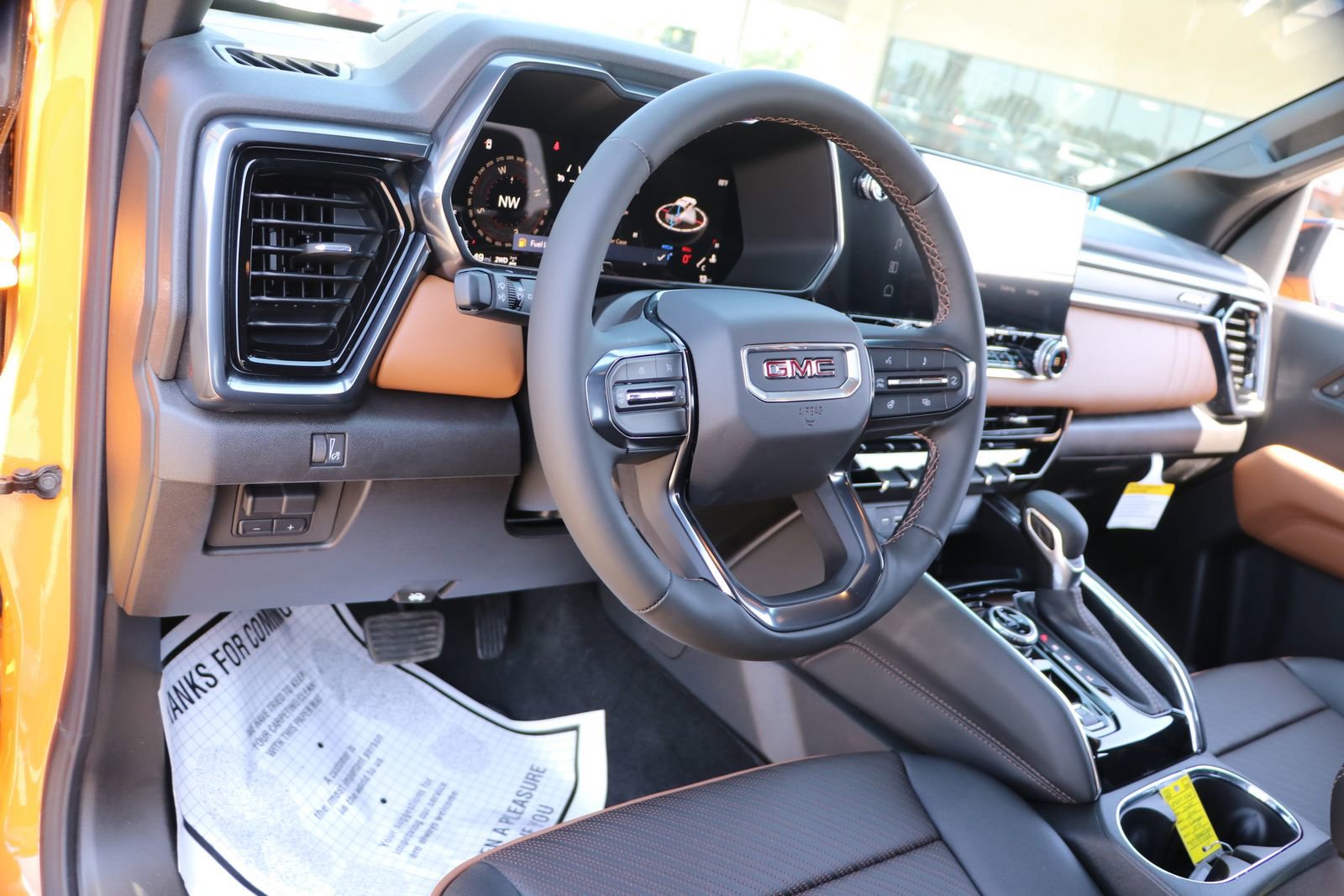 New 2025 GMC Canyon AT4 w/ AT4 Premium Package image 15