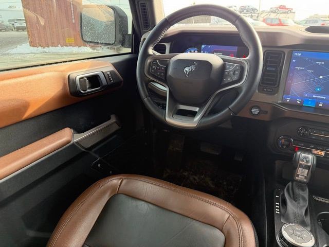 Used 2023 Ford Bronco Outer Banks image 14