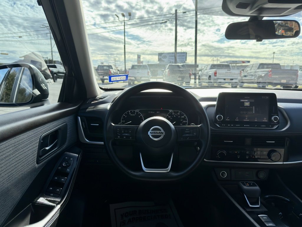 Used 2021 Nissan Rogue S image 14