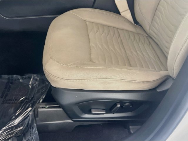 Used 2020 Ford Explorer XLT RWD image 15