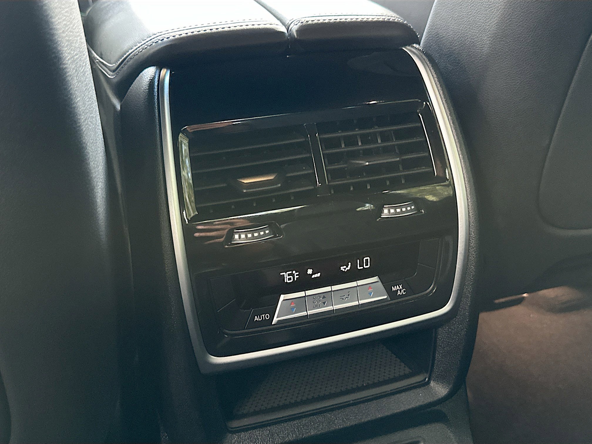 Certified 2022 BMW X7 M50i image 27