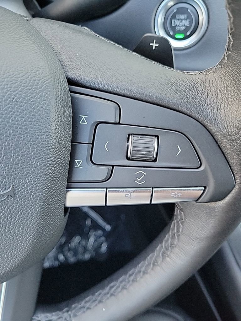 Used 2020 Cadillac XT4 Premium Luxury w/ Cold Weather Package image 34