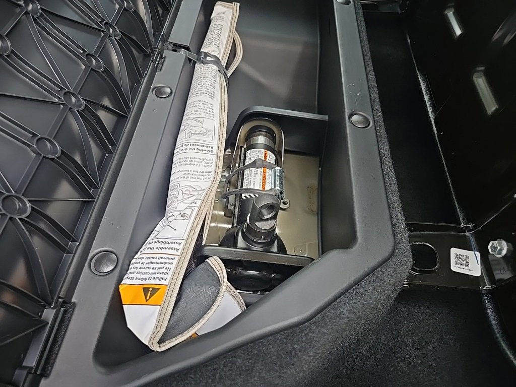 Used 2022 Toyota Tacoma SR image 83