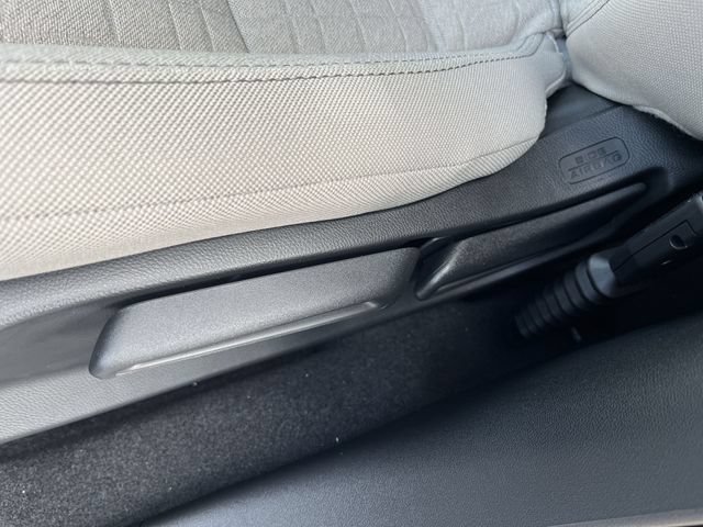 New 2027 Honda HR-V LX image 16