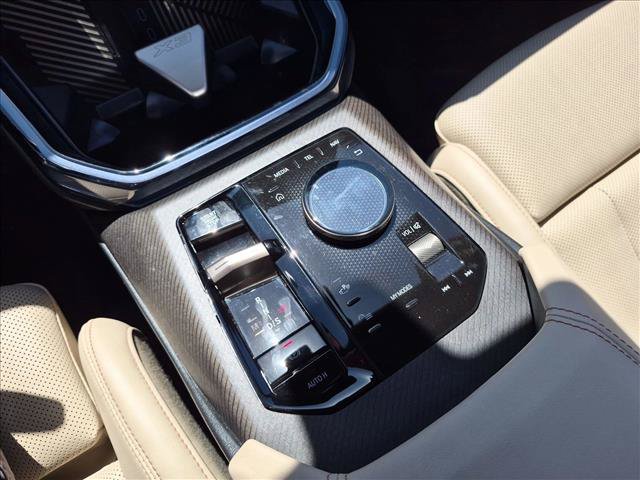 Used 2025 BMW X3 xDrive30i w/ Premium Package AWD/4WD image 12