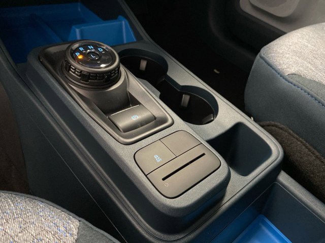 New 2025 Ford Maverick XLT image 29