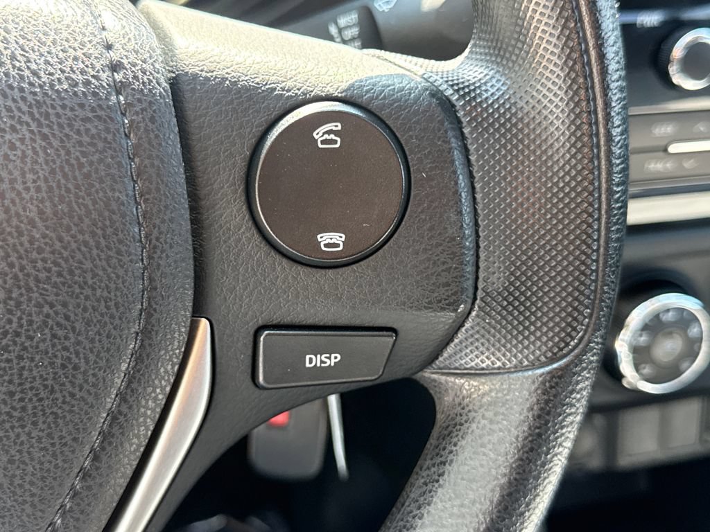 Used 2015 Toyota Corolla L FWD image 27