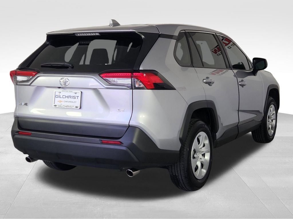 Used 2025 Toyota RAV4 LE image 5