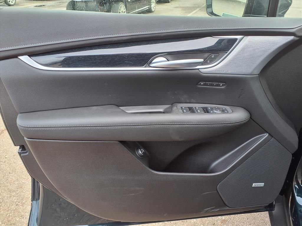 New 2026 Cadillac XT5 Premium Luxury image 12