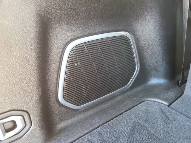 Used 2022 Jeep Grand Cherokee L Limited w/ Luxury Tech Group II image 52