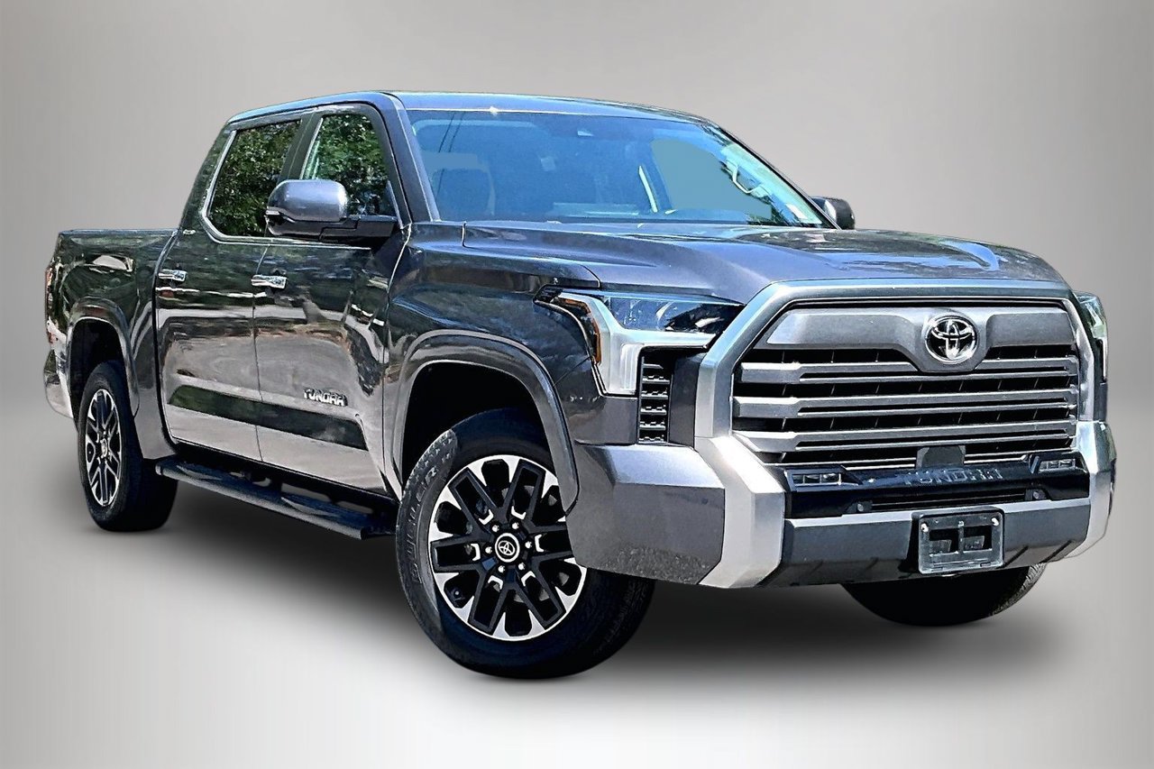 Used 2024 Toyota Tundra Limited w/ Power Package AWD/4WD image 2