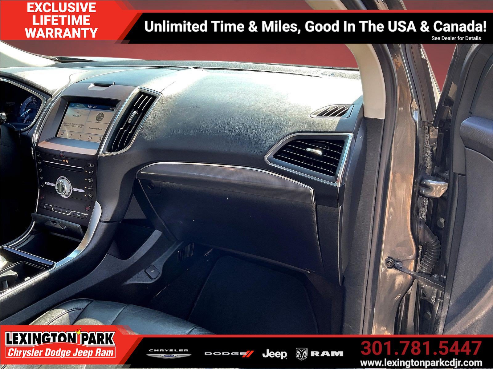 Used 2019 Ford Edge Titanium AWD/4WD image 25