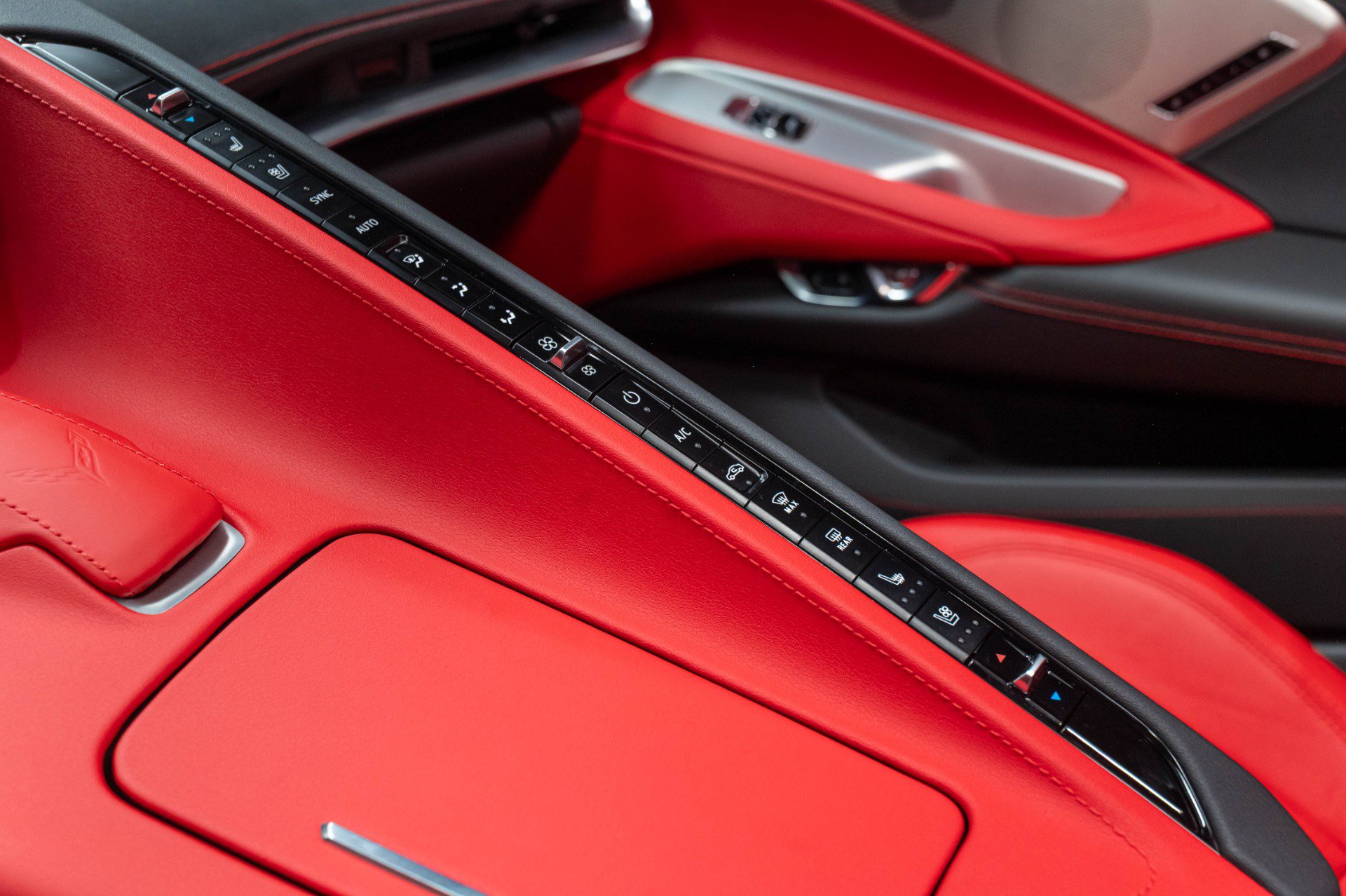 Used 2023 Chevrolet Corvette Z06 RWD image 19