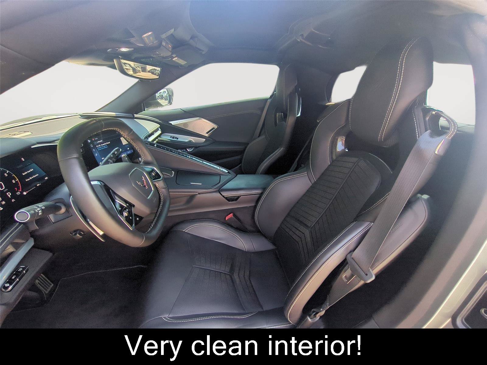 Used 2024 Chevrolet Corvette Stingray Preferred Cpe w/ Z51 Performance Package RWD image 2