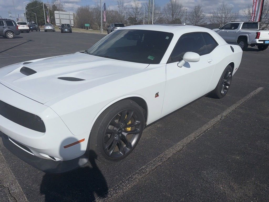 Used 2021 Dodge Challenger R/T Scat Pack image 4