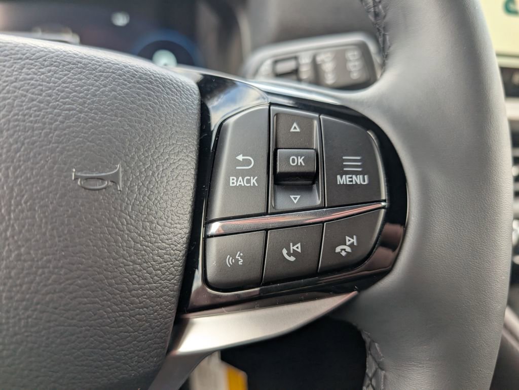 New 2026 Ford Explorer Platinum RWD image 12