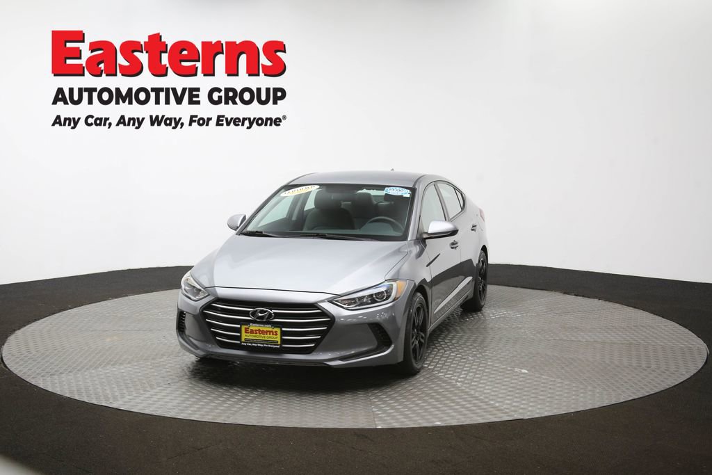 Used 2017 Hyundai Elantra SE w/ Cargo Package image 50