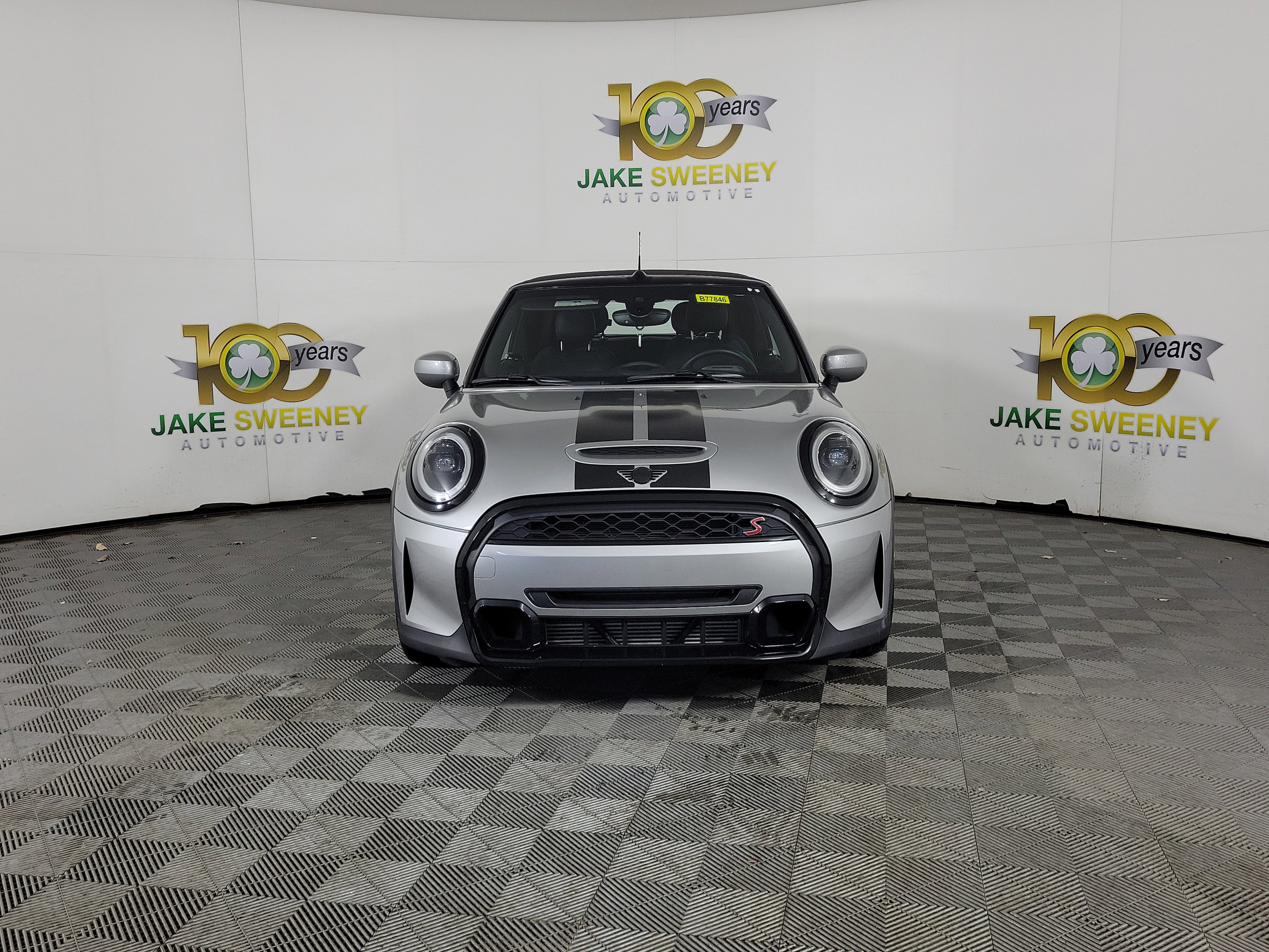 Used 2023 MINI Cooper S w/ Signature Upholstery Package image 2