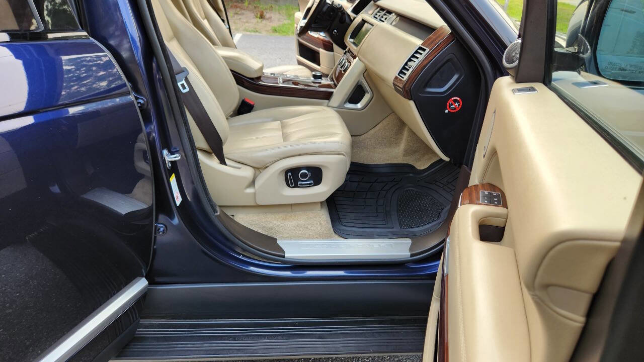 Used 2017 Land Rover Range Rover HSE AWD/4WD image 42