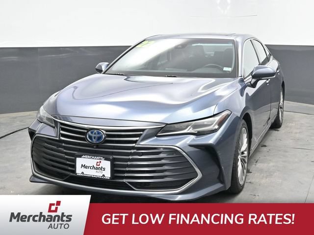 Used 2022 Toyota Avalon Limited w/ Advanced Safety Package FWD image 2