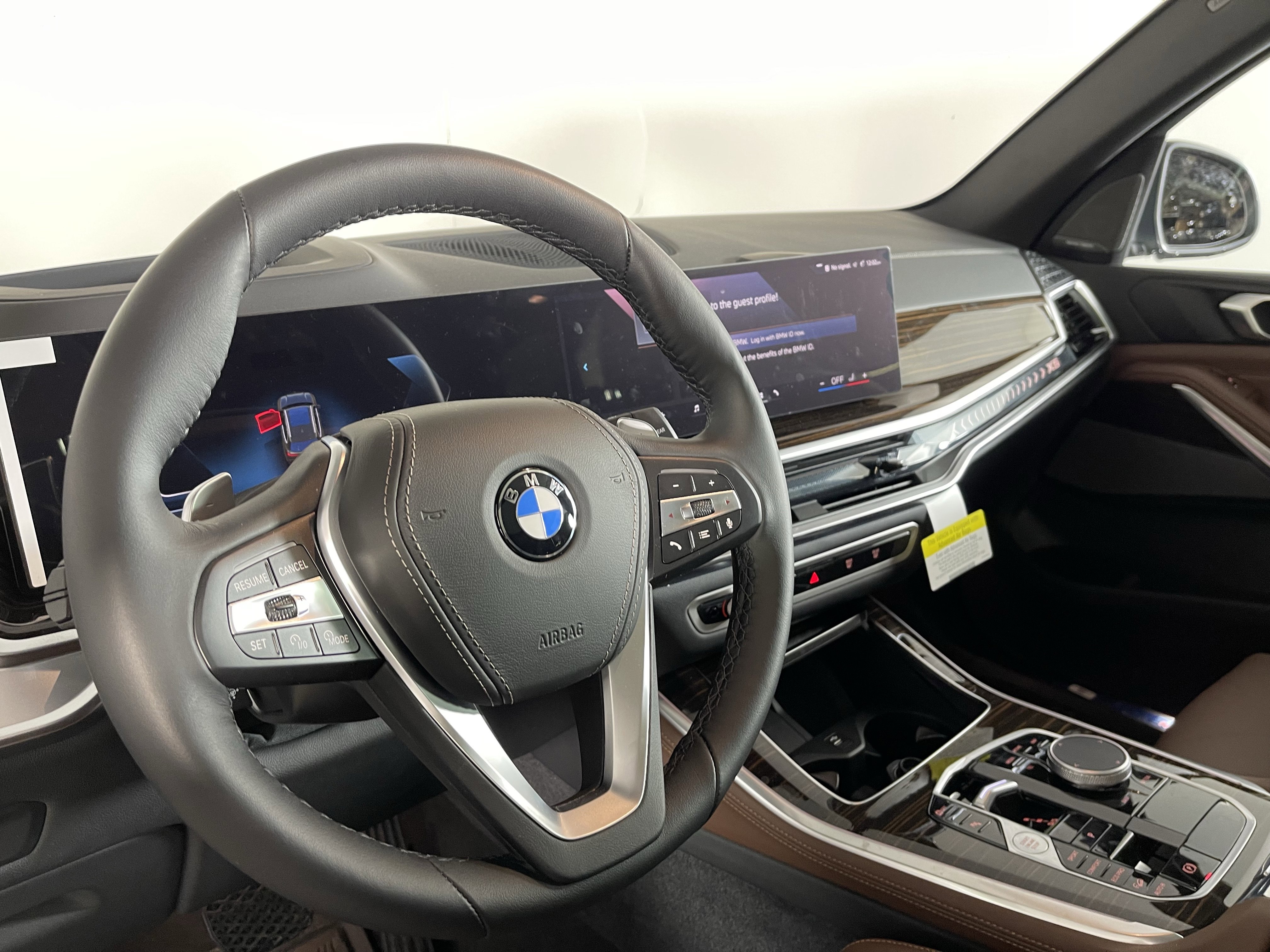 Used 2026 BMW X5 xDrive40i image 11