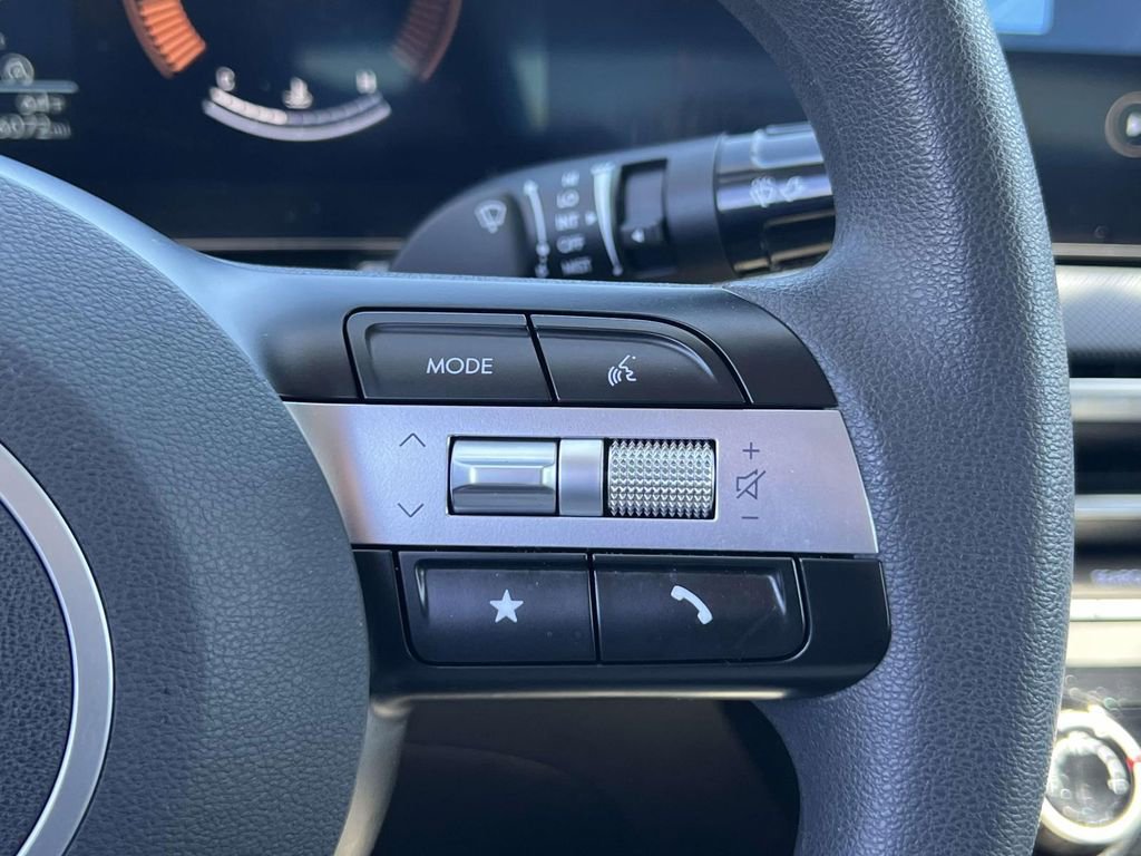 Certified 2025 Hyundai Sonata SE FWD image 22