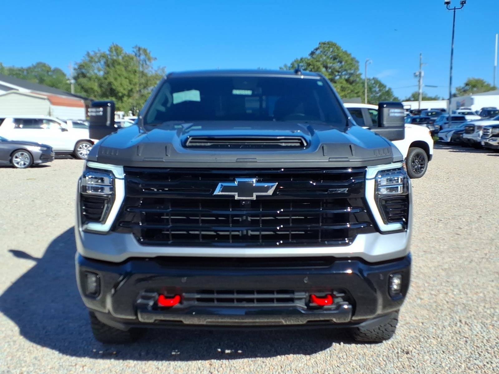 Used 2026 Chevrolet Silverado 2500 LT w/ Trail Boss Package AWD/4WD image 2