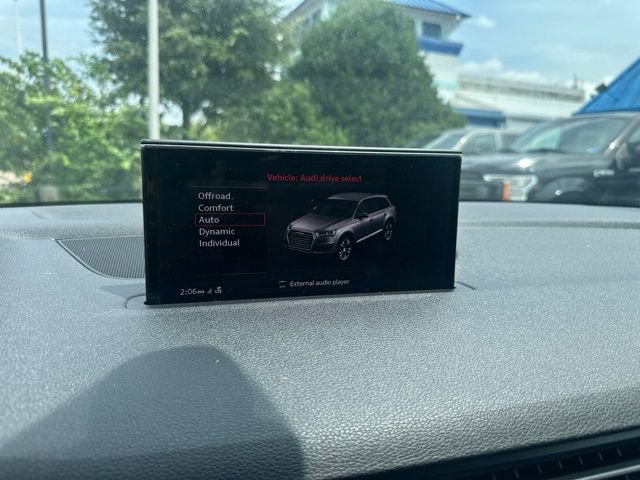 Used 2019 Audi Q7 3.0T Premium Plus w/ Premium Plus Package AWD/4WD image 20