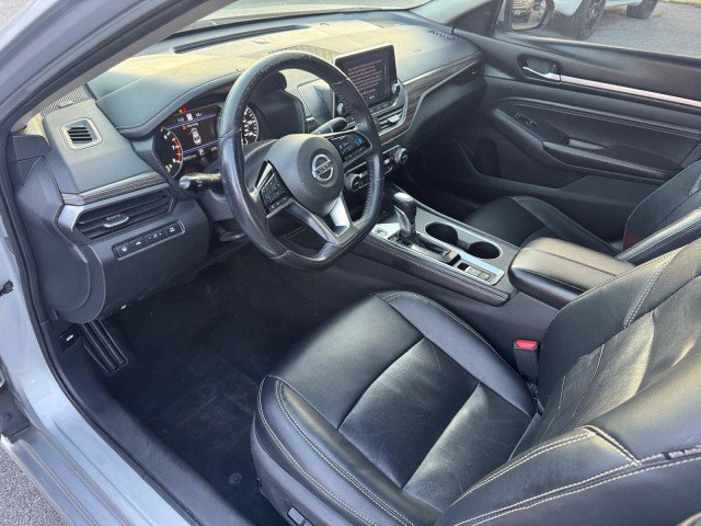 Used 2019 Nissan Altima 2.5 SL FWD image 11