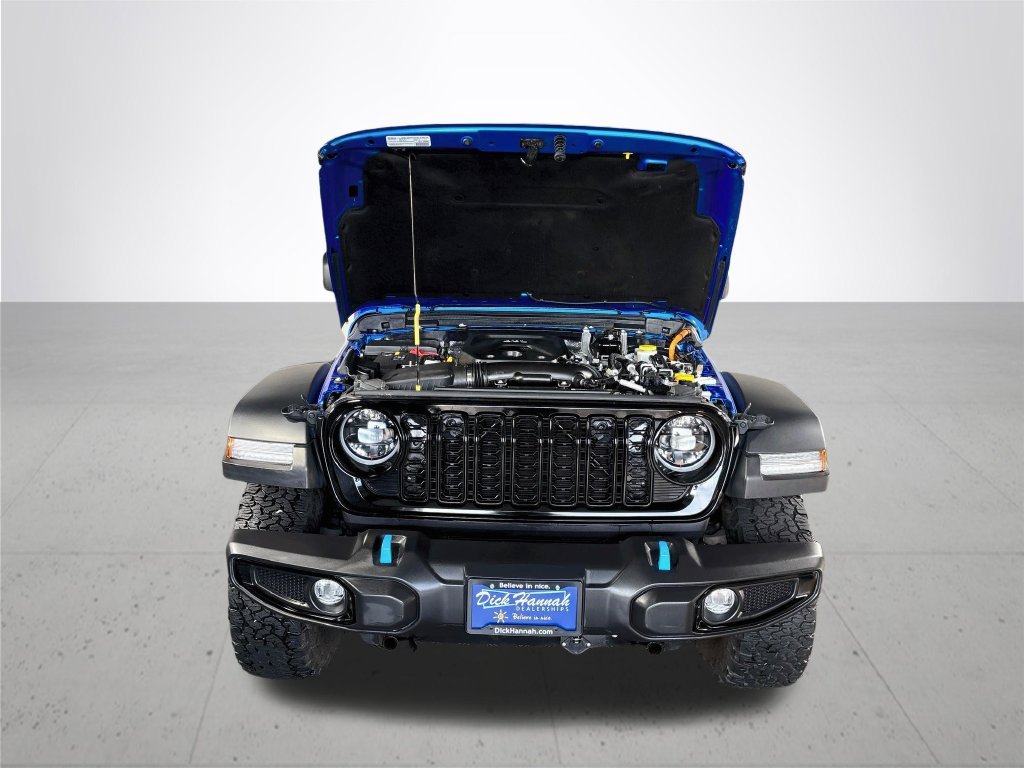 Used 2024 Jeep Wrangler Unlimited AWD/4WD image 21