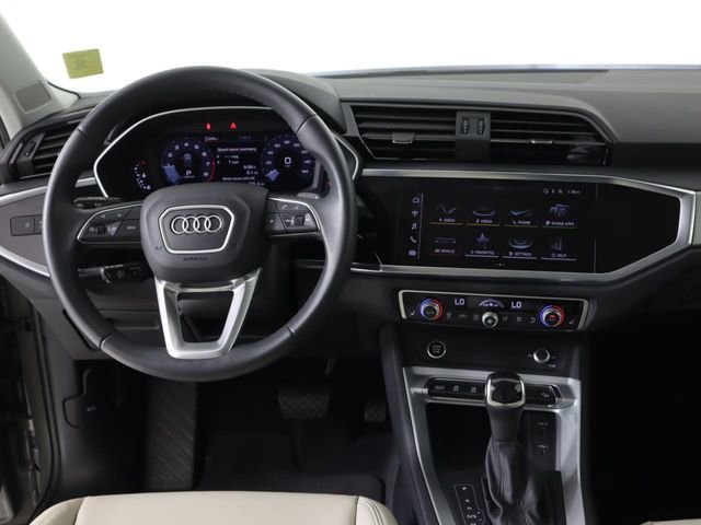 Certified 2025 Audi Q3 2.0T Premium w/ Convenience Package image 19