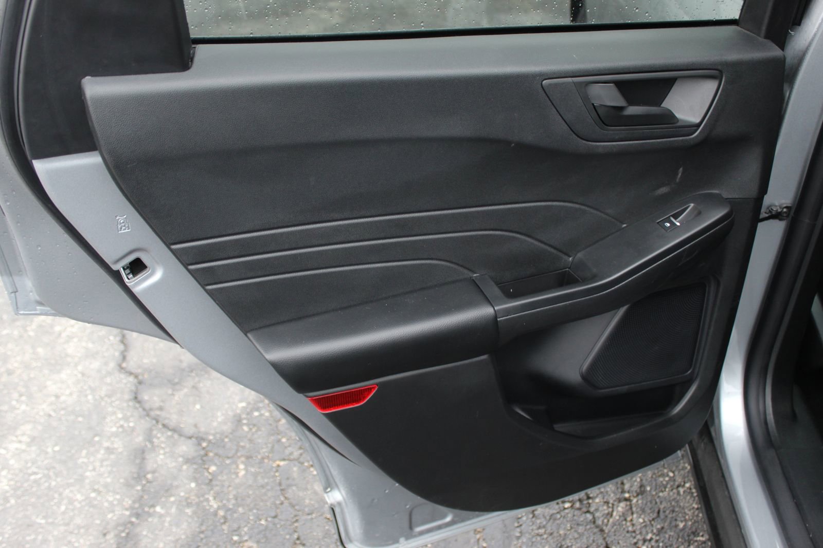 Used 2024 Ford Escape Active w/ Cold Weather Package image 17