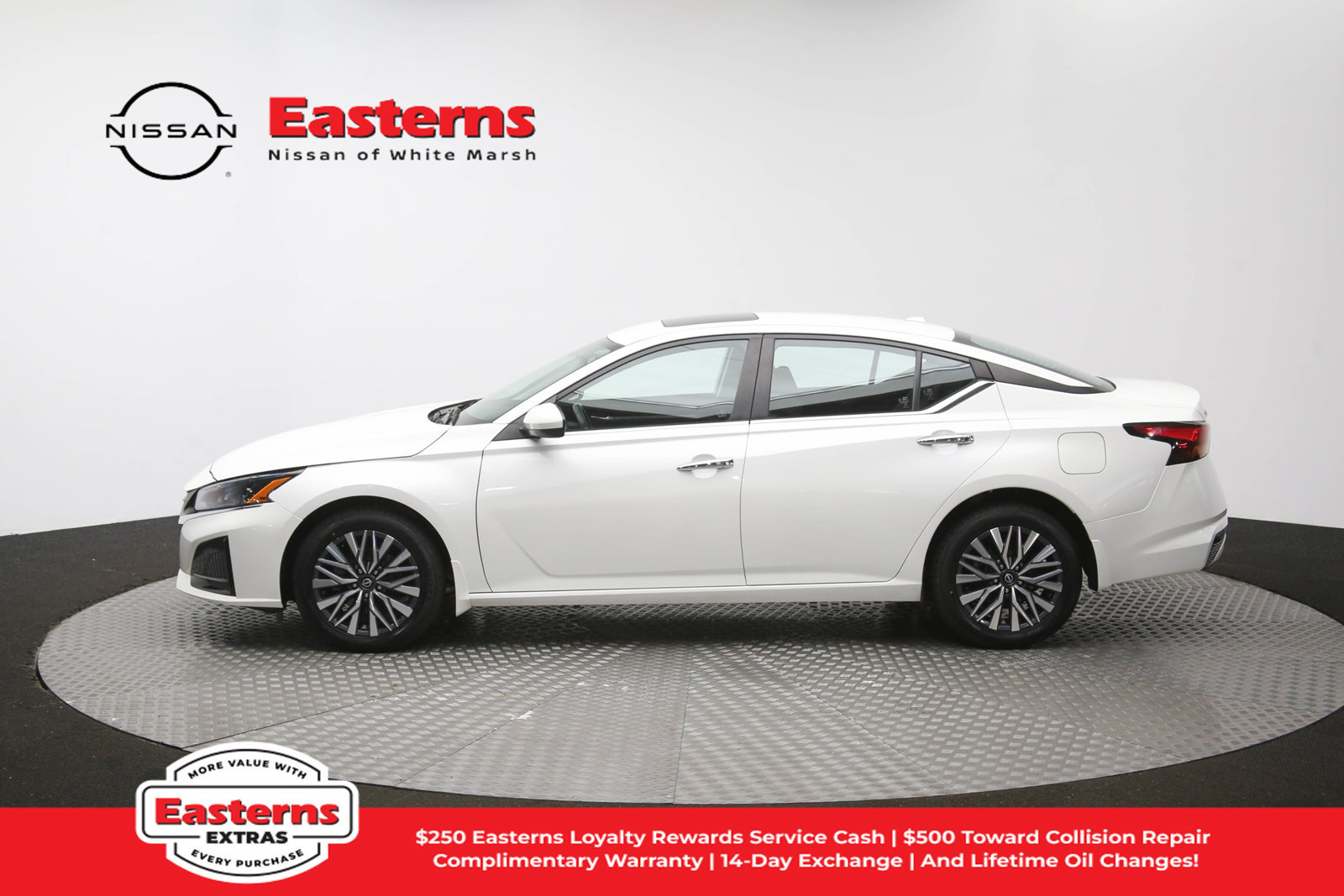 Used 2023 Nissan Altima 2.5 SV w/ SV Premium Package AWD/4WD image 60