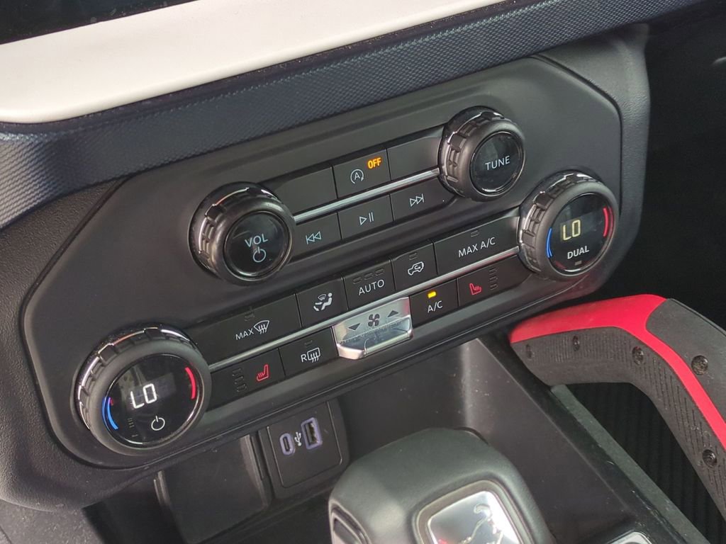 Used 2024 Ford Bronco Heritage Edition image 16