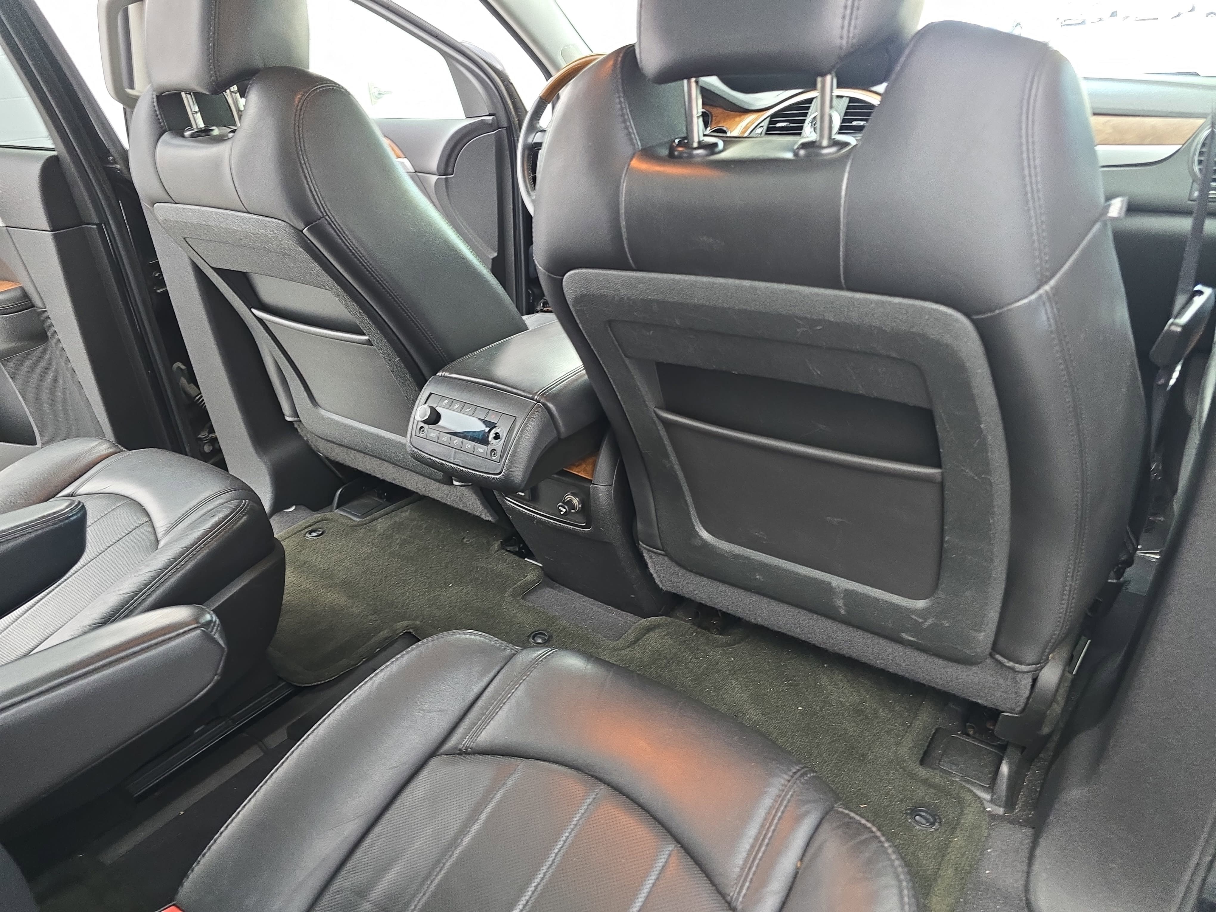 Used 2012 Buick Enclave Leather FWD image 11