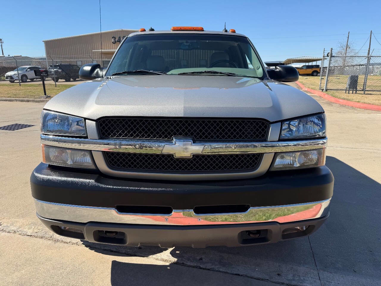 Used 2003 Chevrolet Silverado 3500 LT w/ Skid Plate Package image 29
