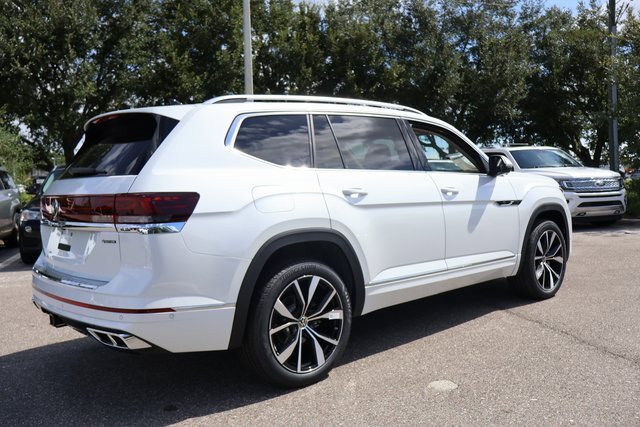 New 2026 Volkswagen Atlas SEL Premium R-Line image 7