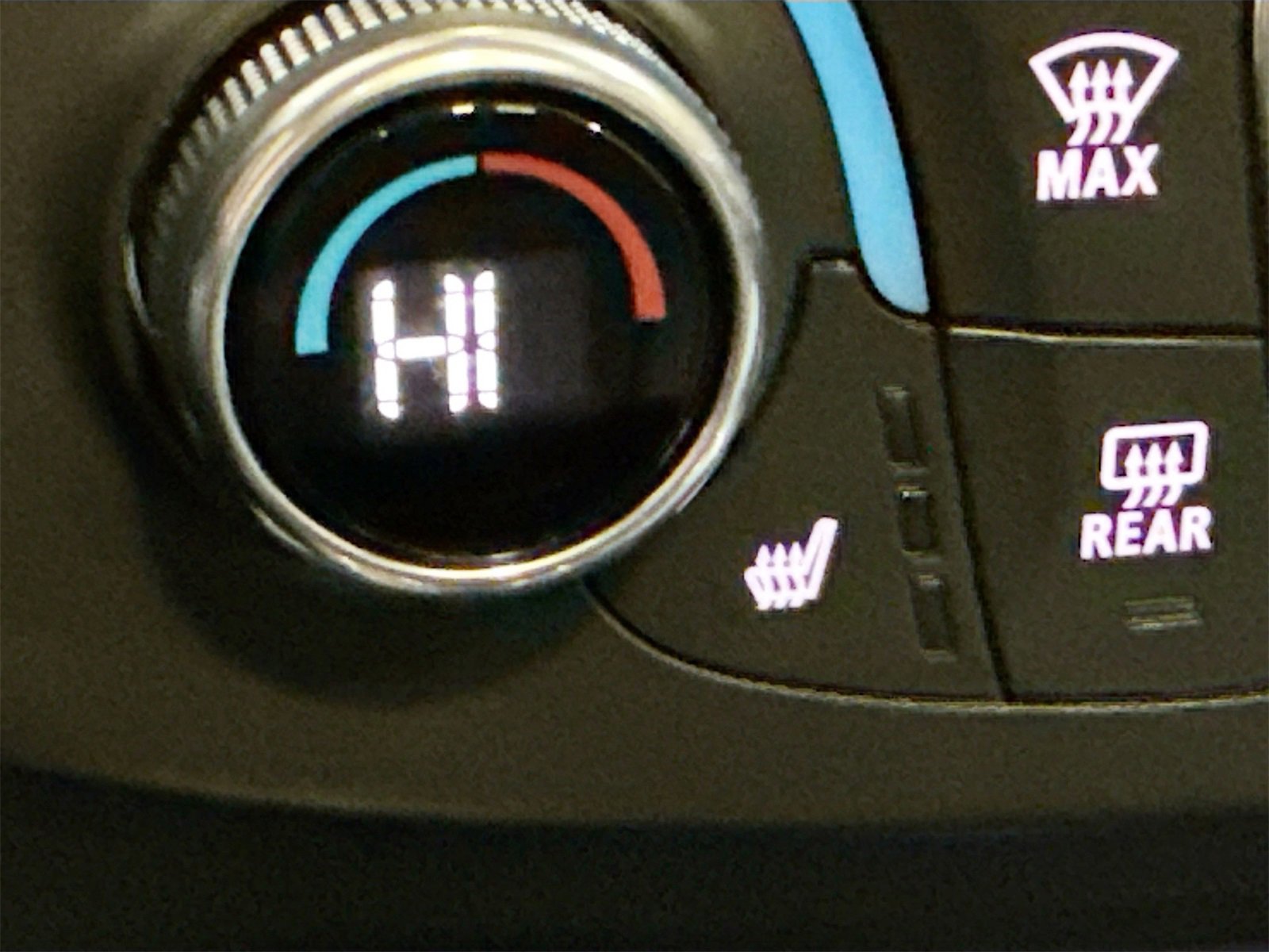 Used 2023 Chevrolet Traverse RS w/ LPO, Floor Liner Package image 21