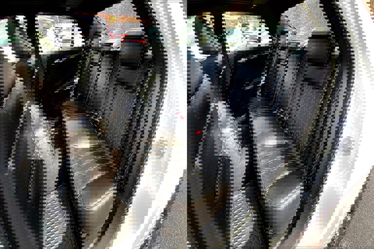 Used 2022 Chrysler 300 S image 28