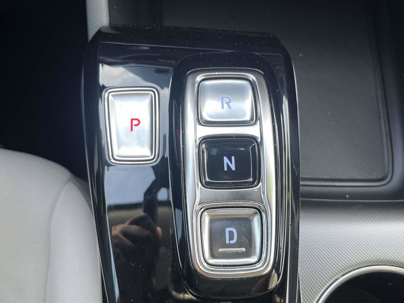 Certified 2023 Hyundai Sonata SE w/ Preferred Accessory Package FWD image 14