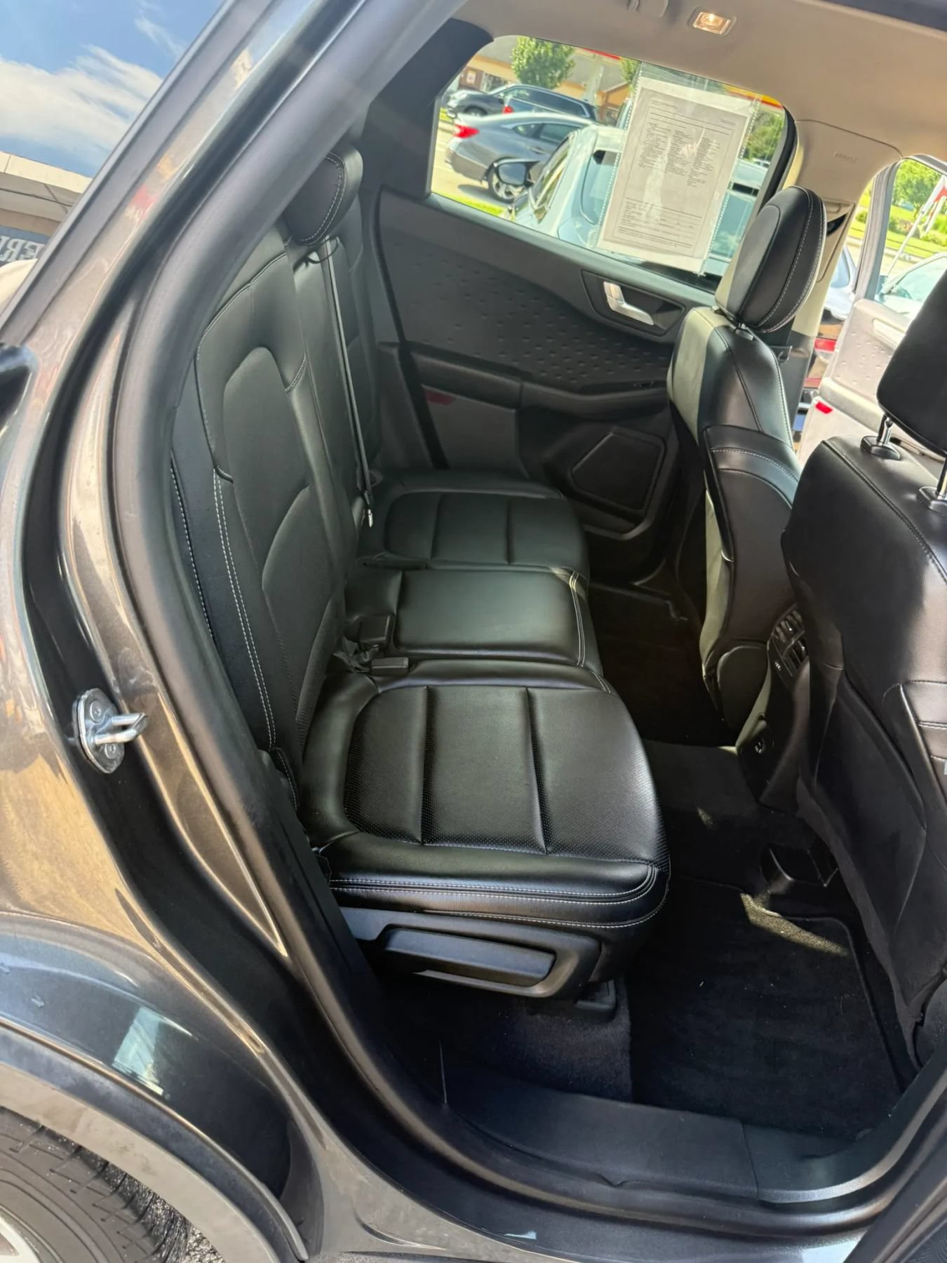 Used 2020 Ford Escape SEL AWD/4WD image 19