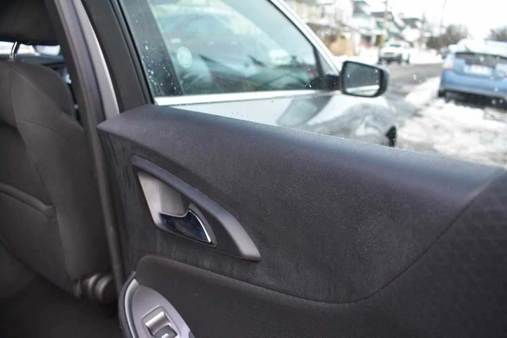 Used 2024 Chevrolet Malibu LT image 25