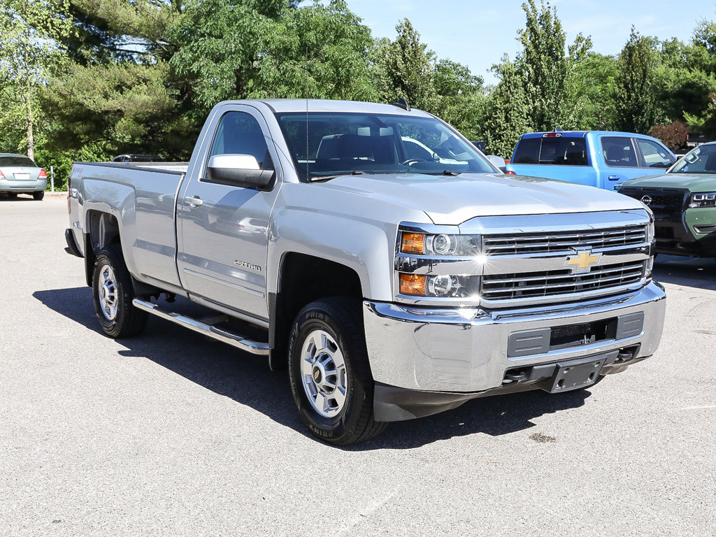 Used 2015 Chevrolet Silverado 2500 LT AWD/4WD image 9