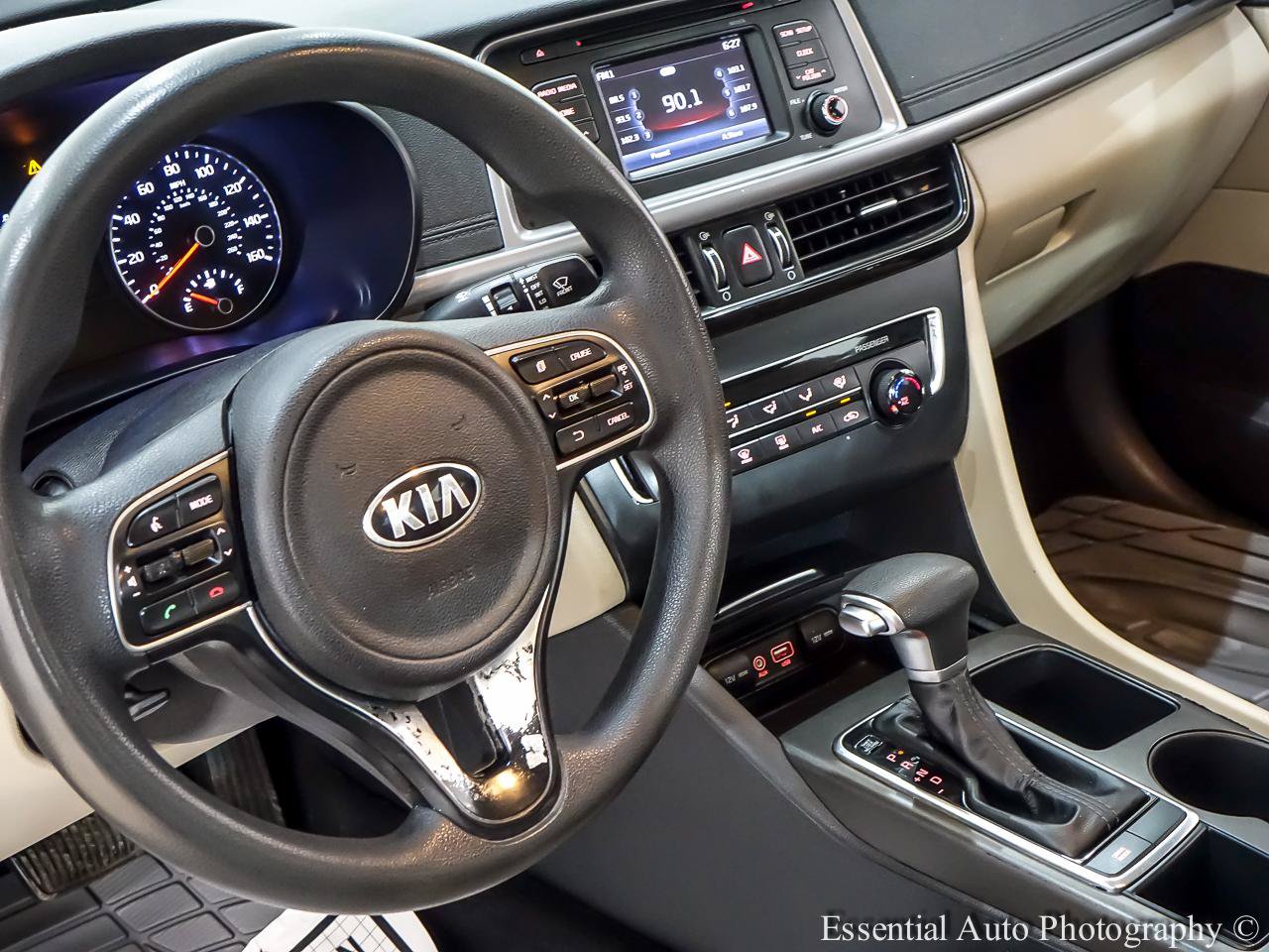 Used 2016 Kia Optima LX FWD image 15